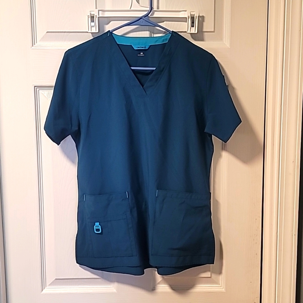 Carhartt scrub top. Size S/M
